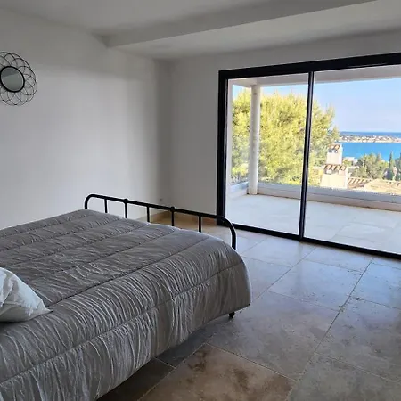 Villa Des Roses *